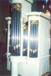 Orgelfront vanaf het orgelbalkon. Bild: Piet Bron. Datering: 26 April 2002.