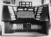 The new console from 1944. Bild: Orgelbau Jehmlich. Datering: 1944.